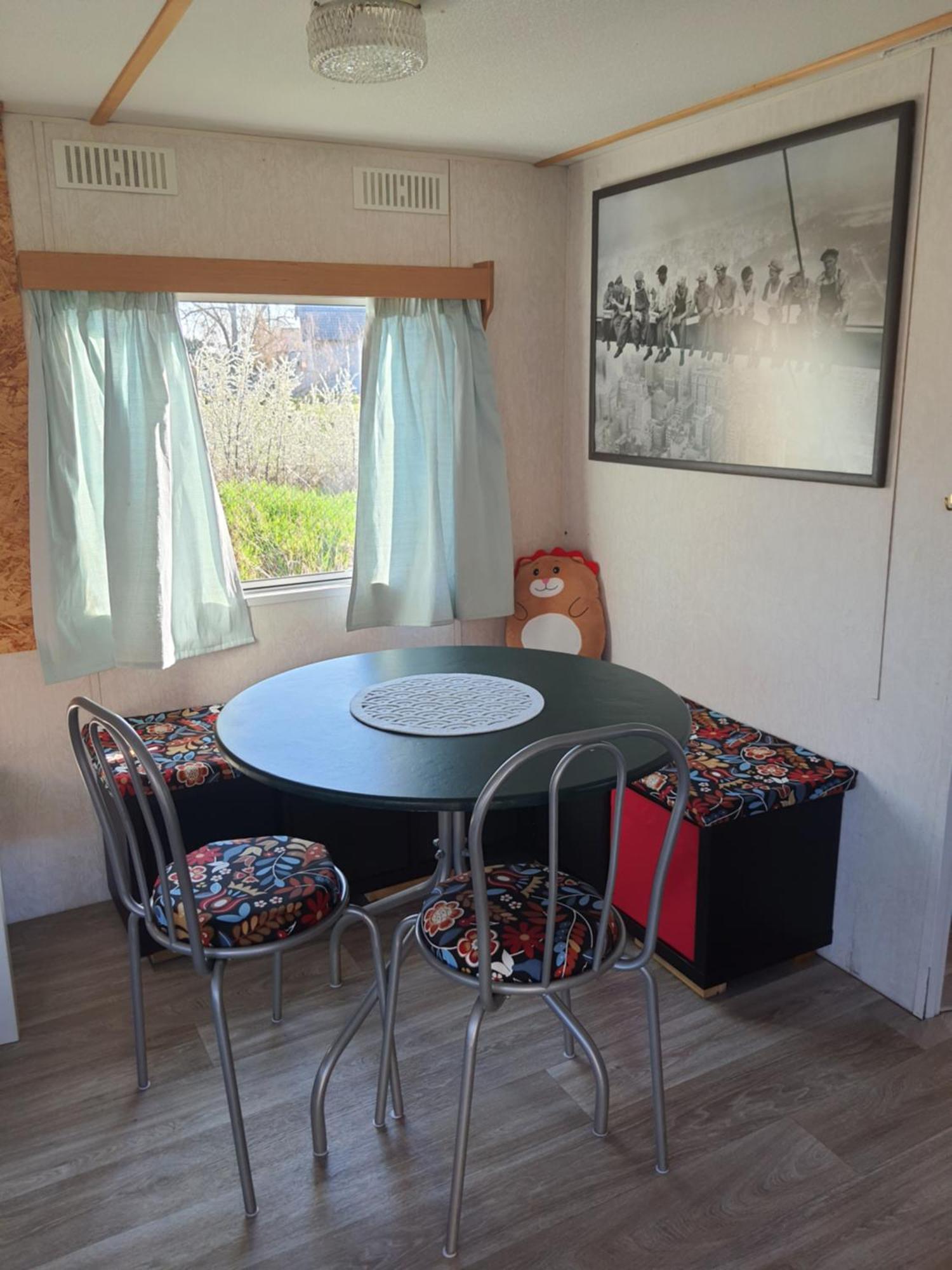 Mobilheim V Lva 2 Otel Podivin Dış mekan fotoğraf
